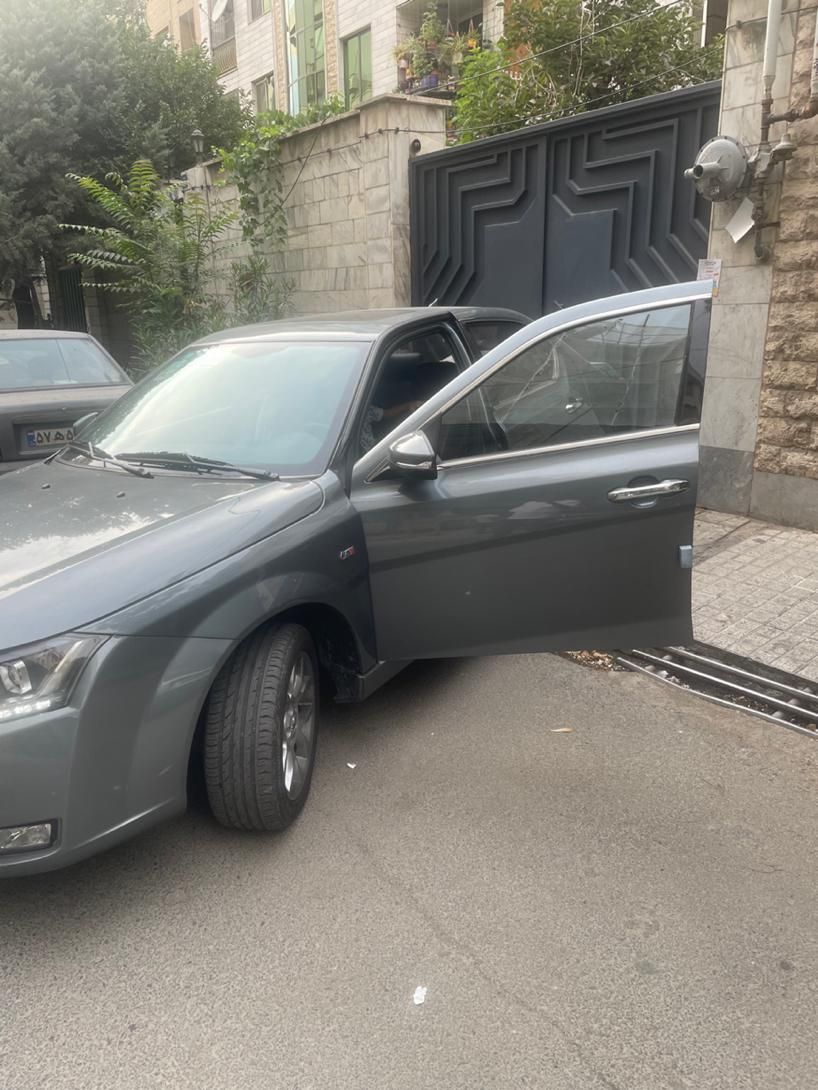دنا پلاس توربو اتوماتیک - 1401