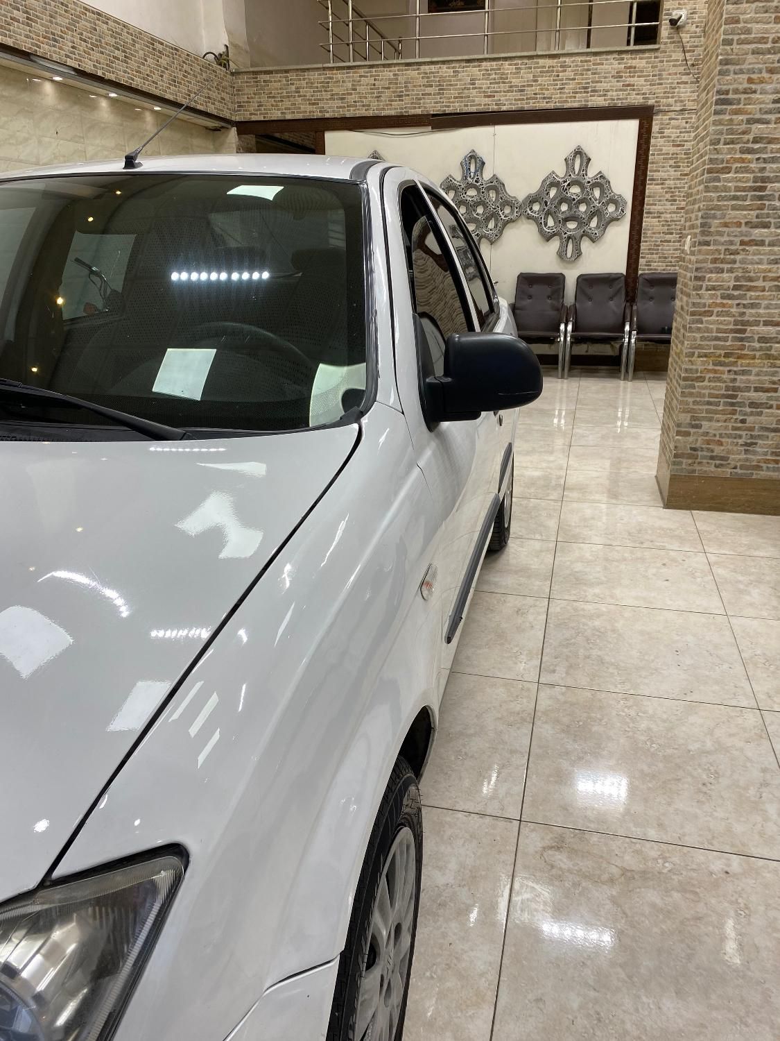 تیبا صندوق دار SX - 1400