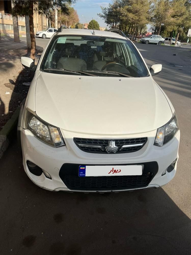 خودرو کوییک، معمولی آگهی ann_18663964