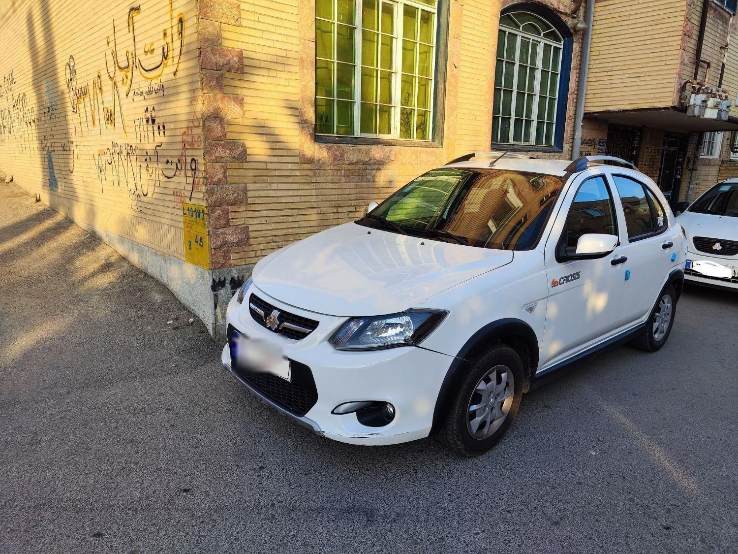 خودرو کوییک، معمولی آگهی ann_18664318