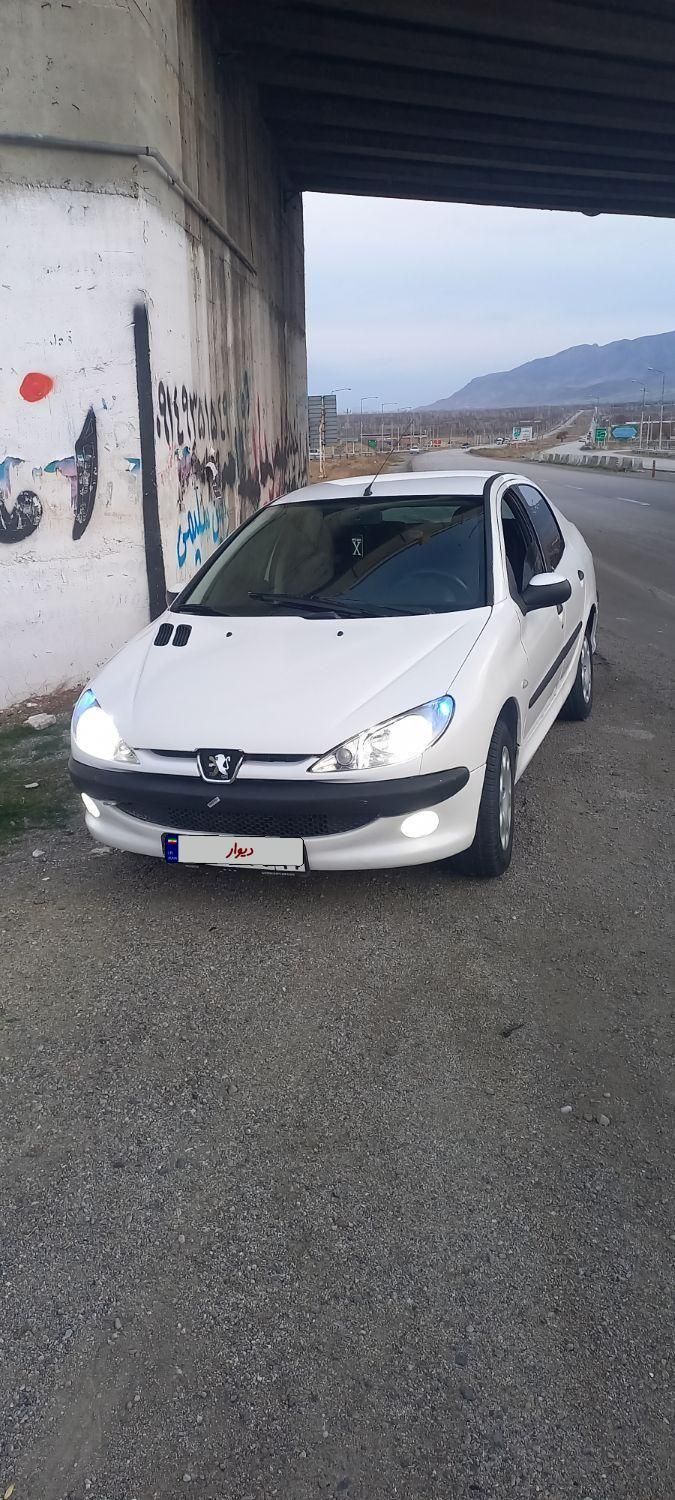 خودرو پژو، ۲۰۶ صندوق دار آگهی ann_18664518