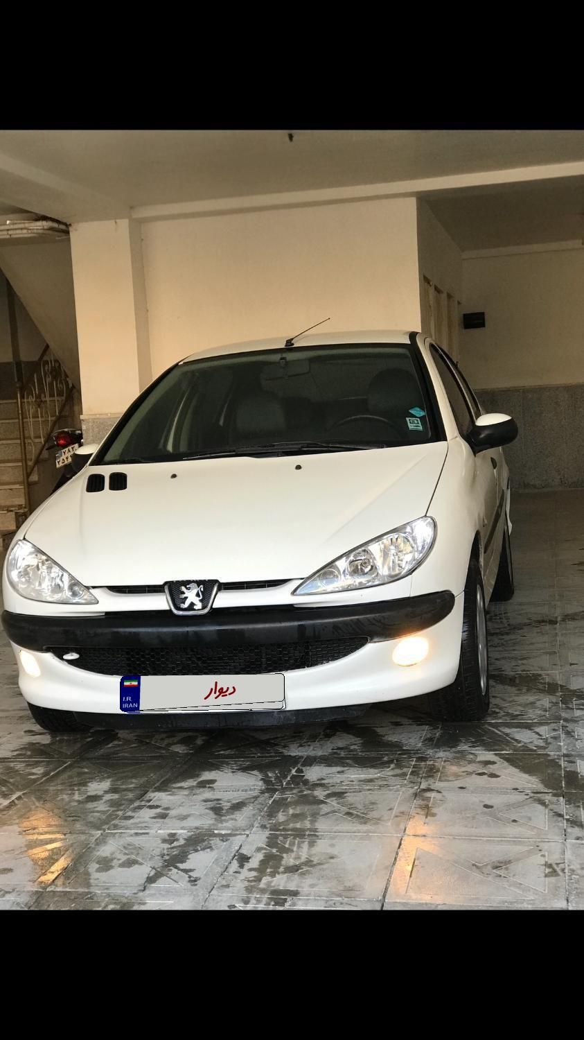 پژو ۲۰۶ صندوق دار v8 - 1388