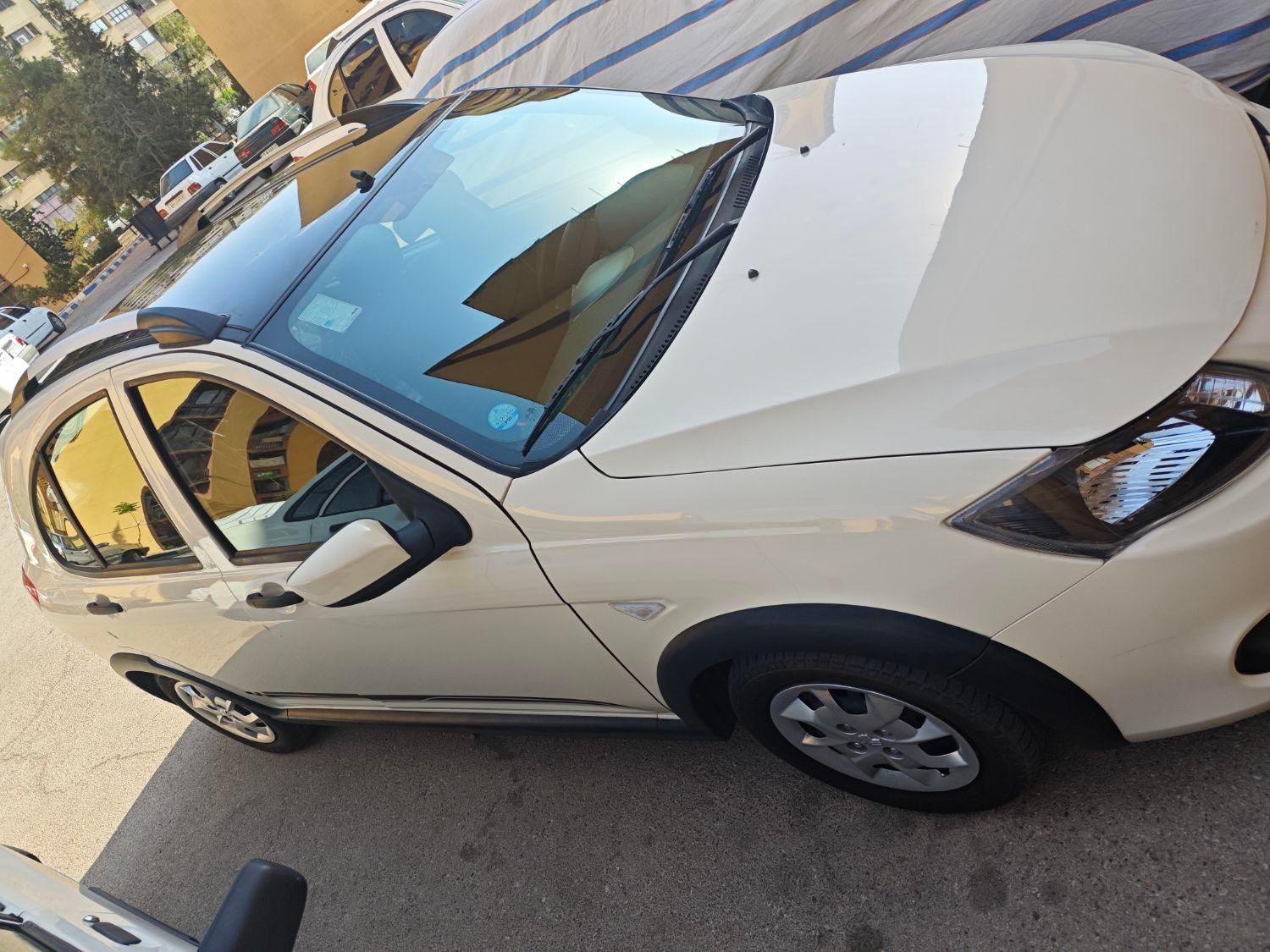 خودرو کوییک، R آگهی ann_18664917