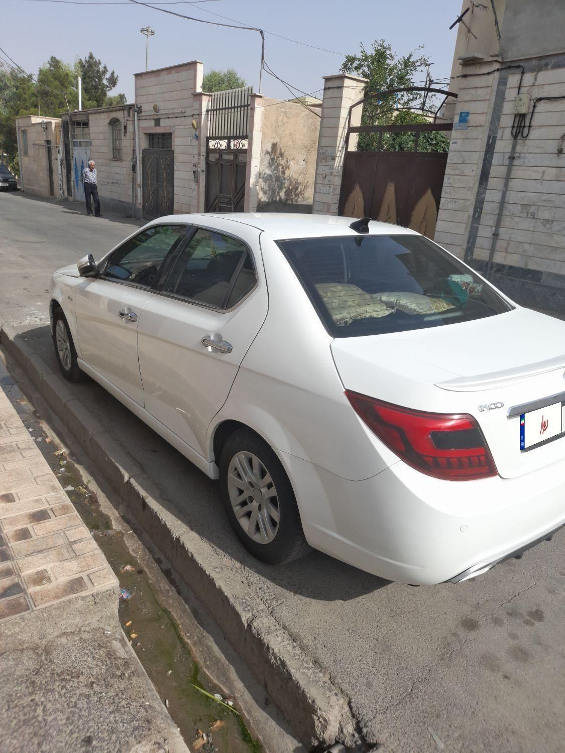 دنا پلاس تیپ ۲ سانروف ۴ ایربگ - 1396