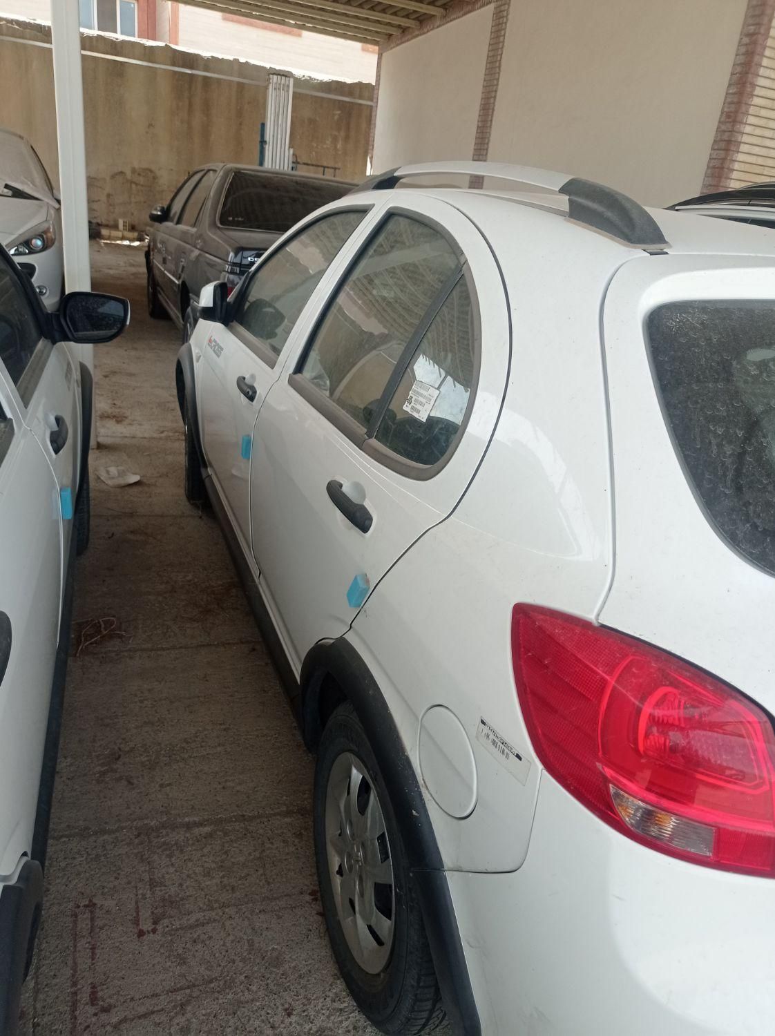 خودرو کوییک، معمولی آگهی ann_18665238