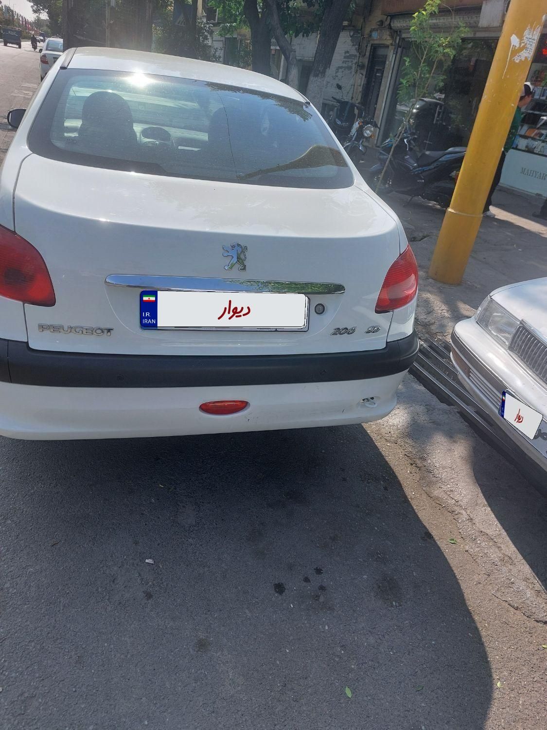 پژو ۲۰۶ صندوق دار v8 - 1398