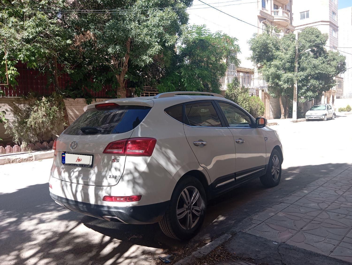 خودرو جک، S5 آگهی ann_18665544