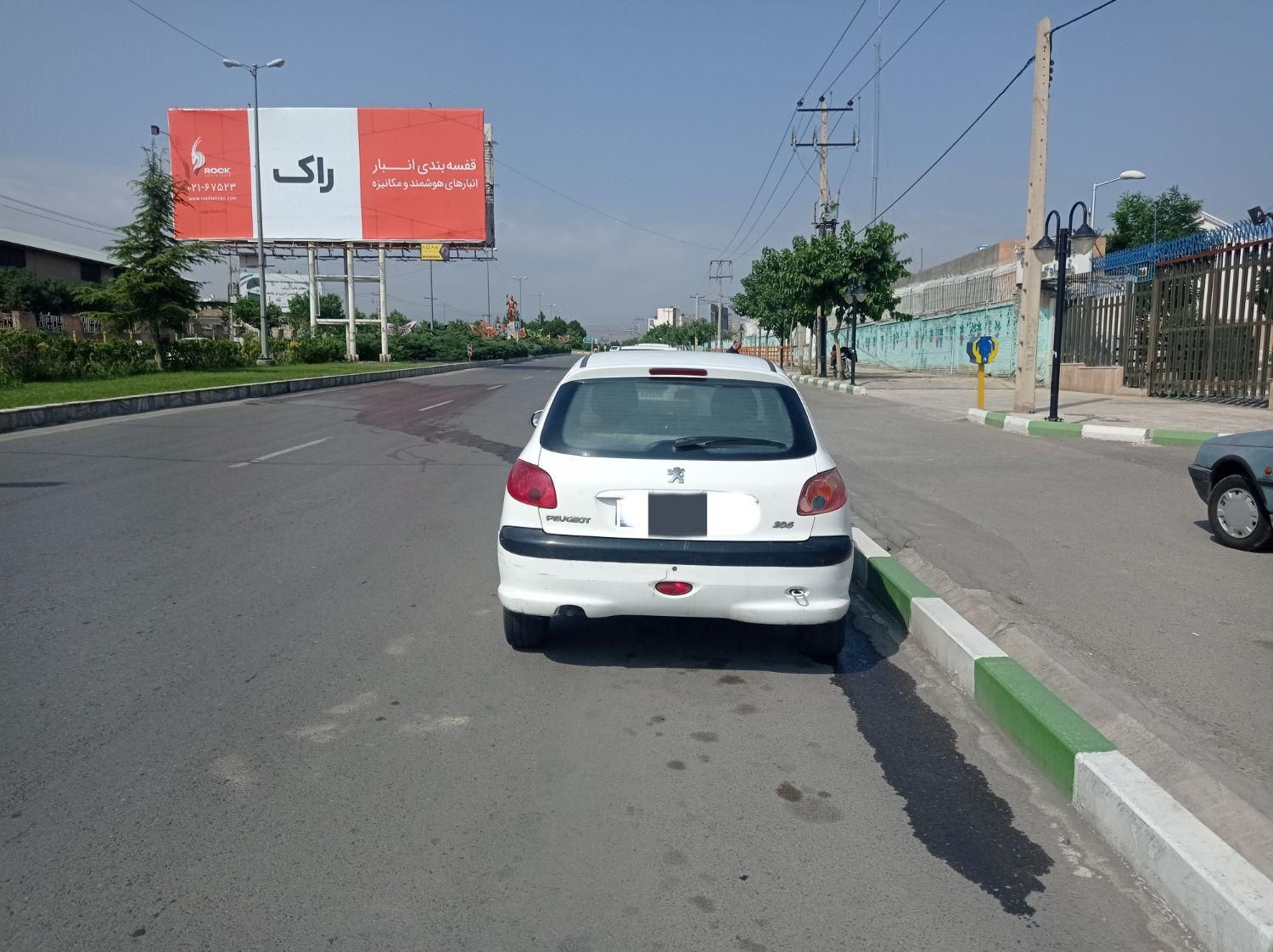 پژو 206 تیپ 2 - 1390