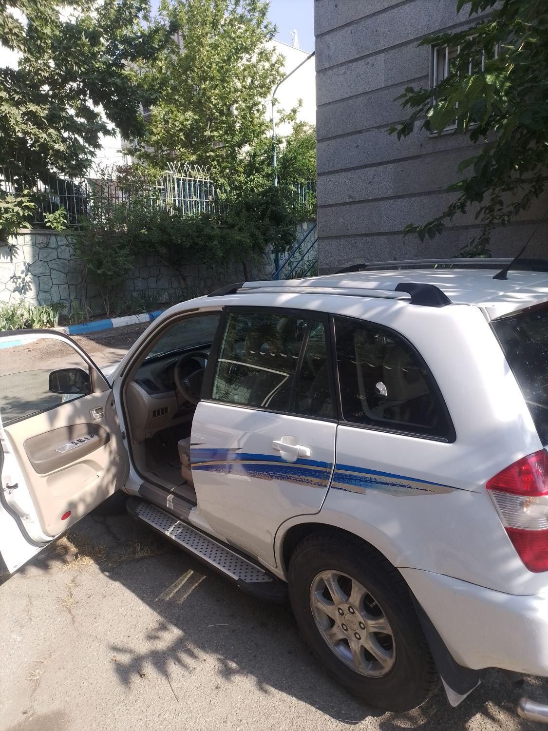 ام وی ام X33 دنده‌ای ساده - 1391