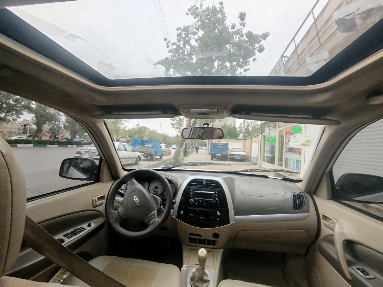خودرو ام وی ام، X33 آگهی ann_18666430