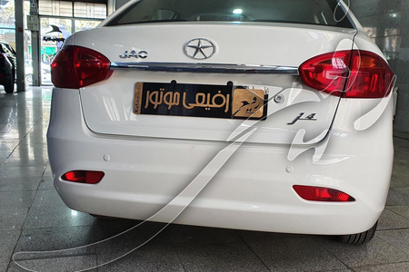جک J4 اتوماتیک ساده - 1404