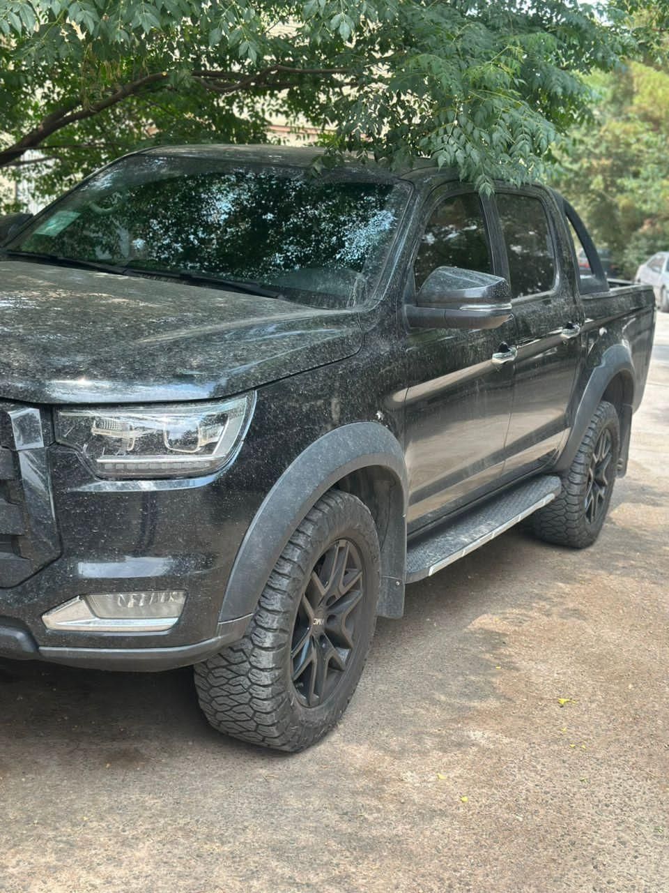 خودرو کی ام سی، T8 آگهی ann_18667143
