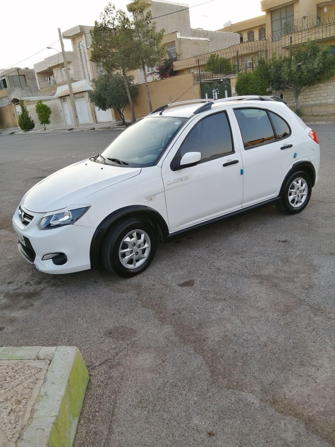 خودرو کوییک، معمولی آگهی ann_18667280