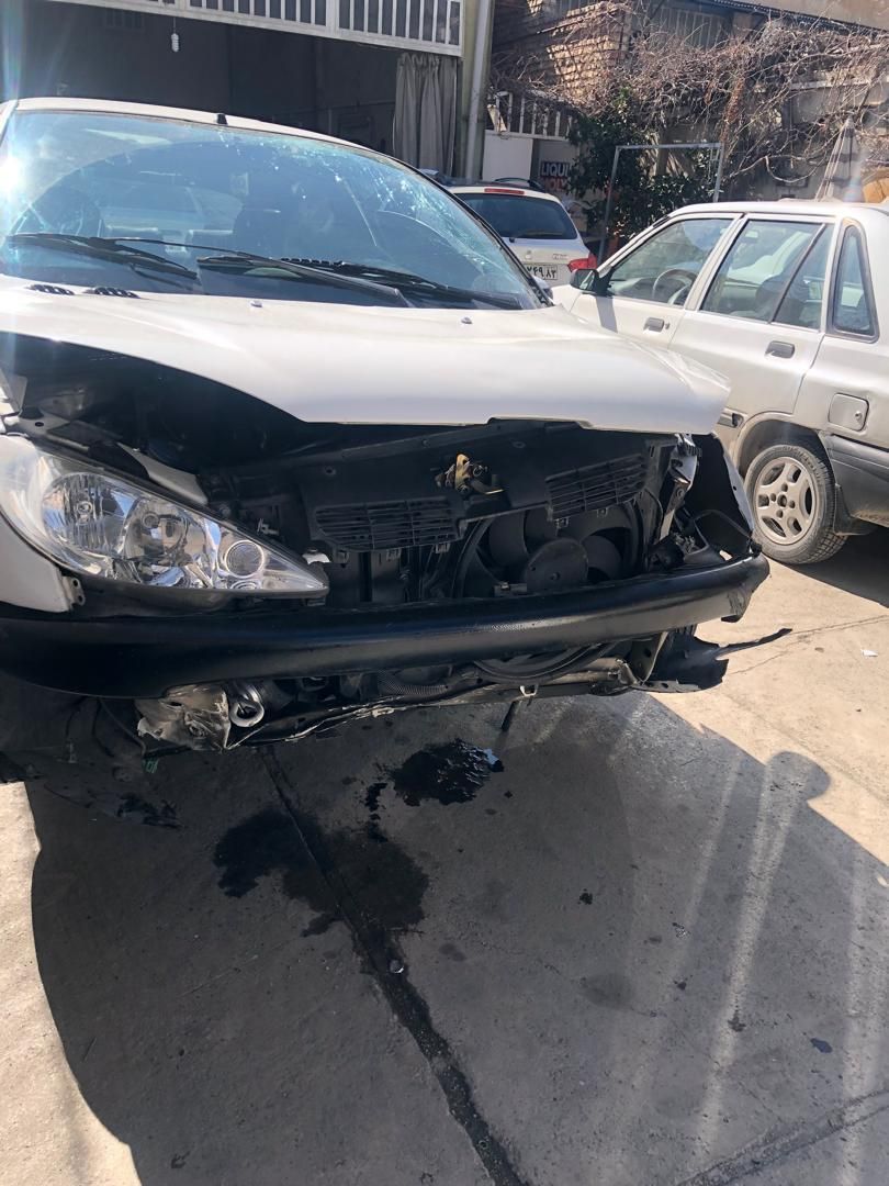 پژو ۲۰۶ صندوق دار v8 - 1399