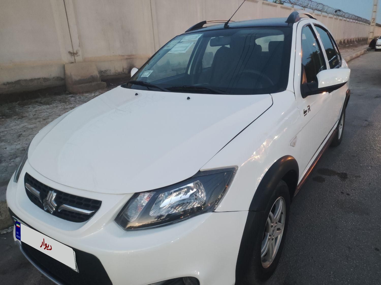 خودرو کوییک، R آگهی ann_18667365