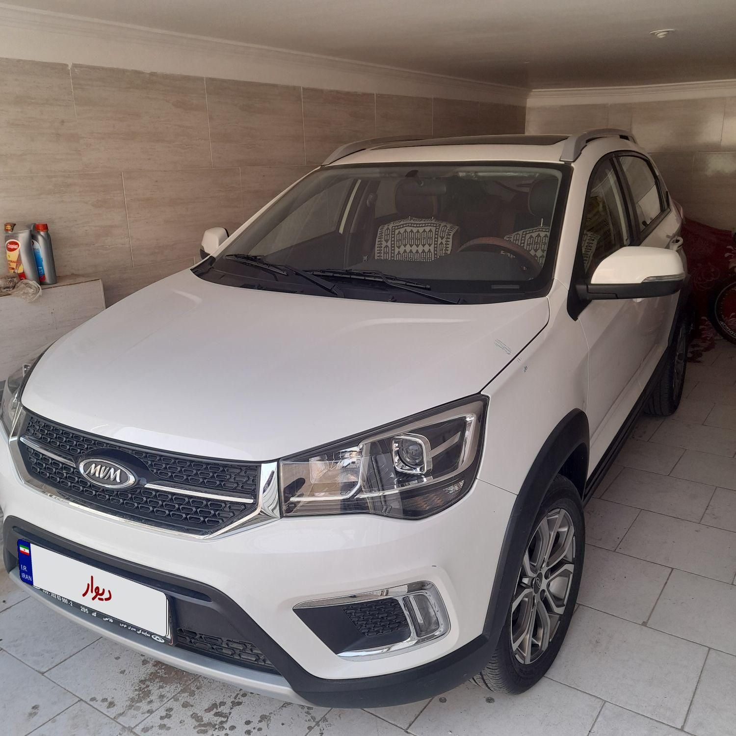 خودرو ام وی ام، X22 آگهی ann_18667748