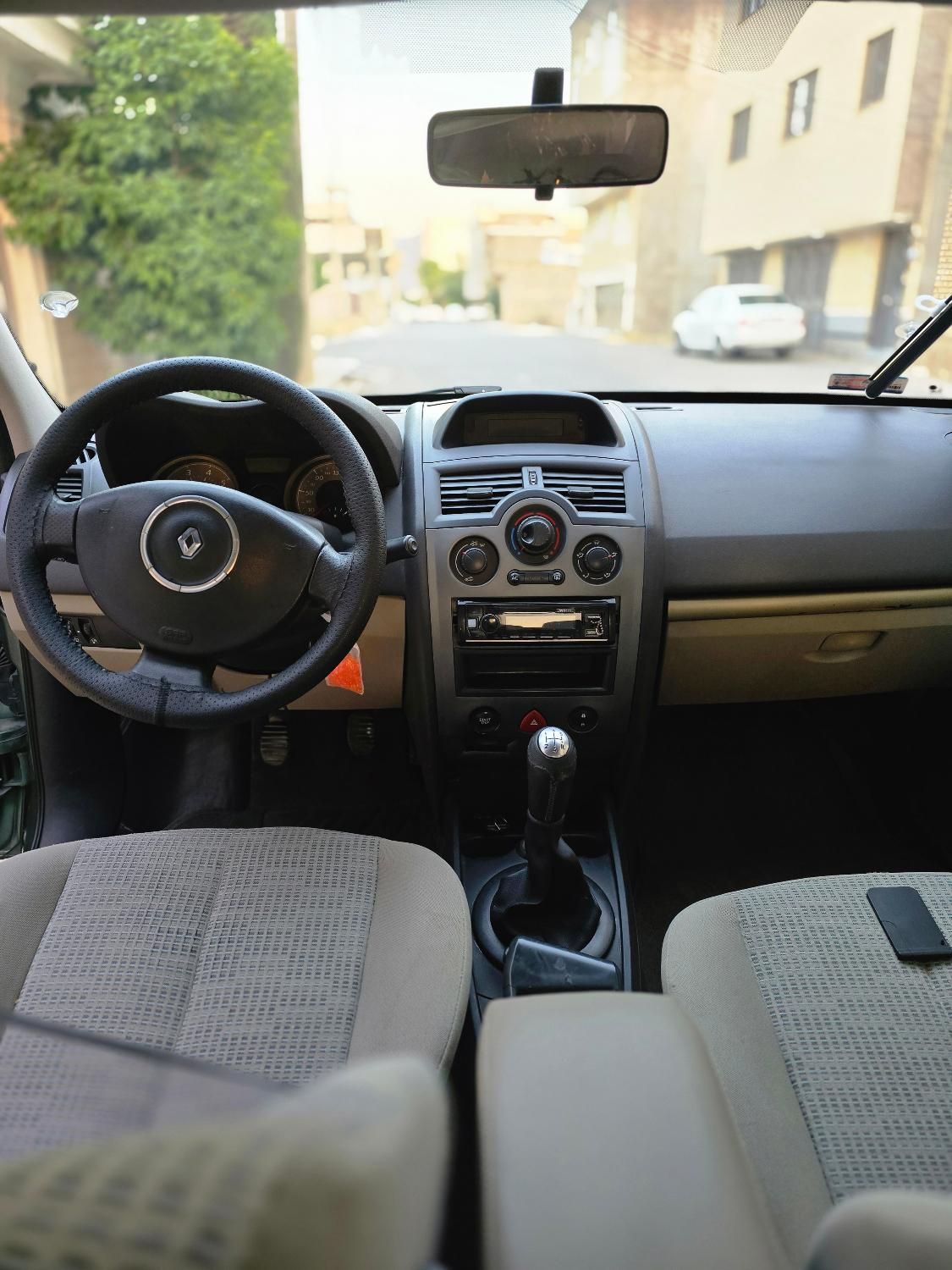 رنو مگان وارداتی دنده‌ای 1600 - 2008