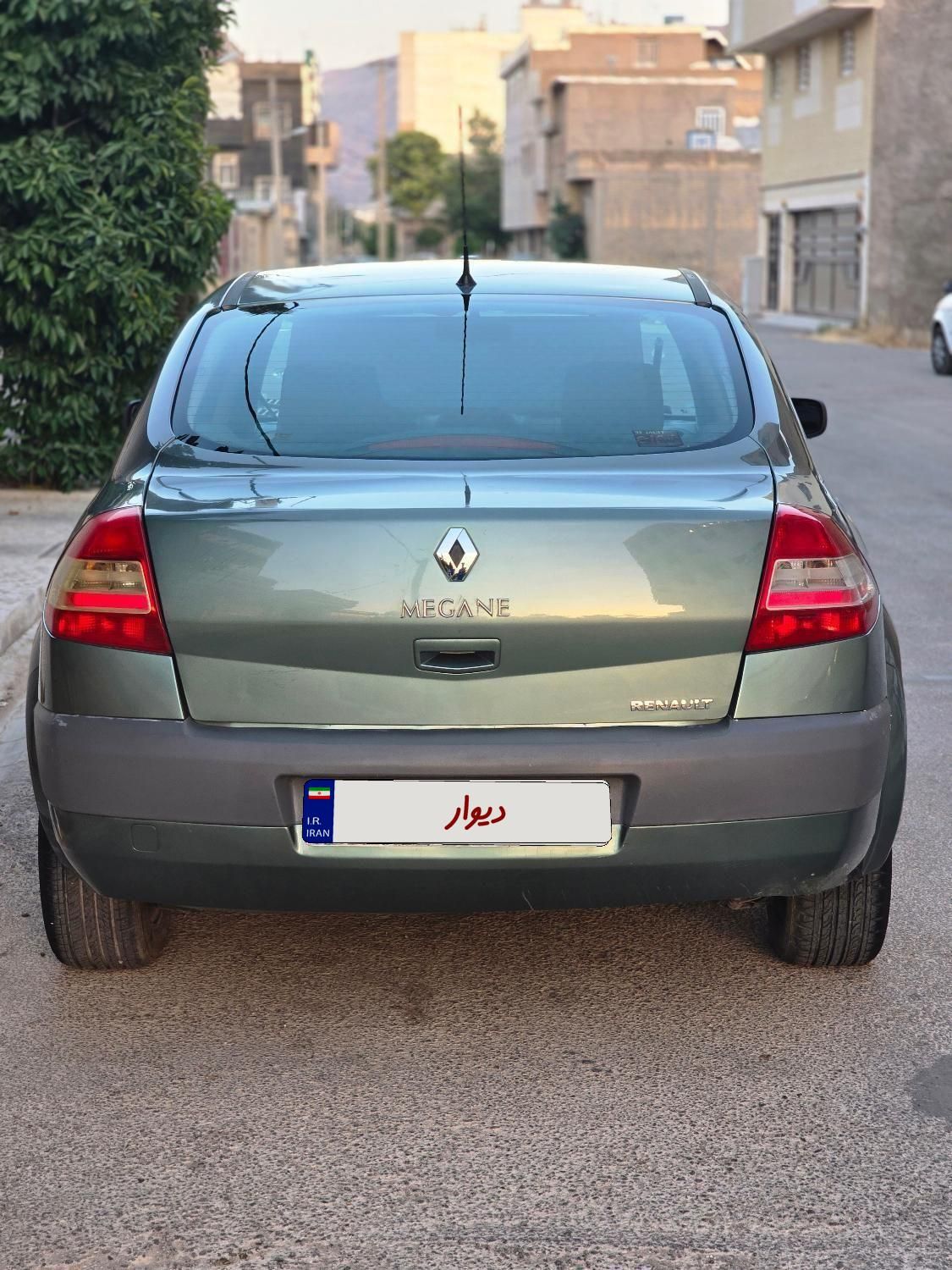 رنو مگان وارداتی دنده‌ای 1600 - 2008