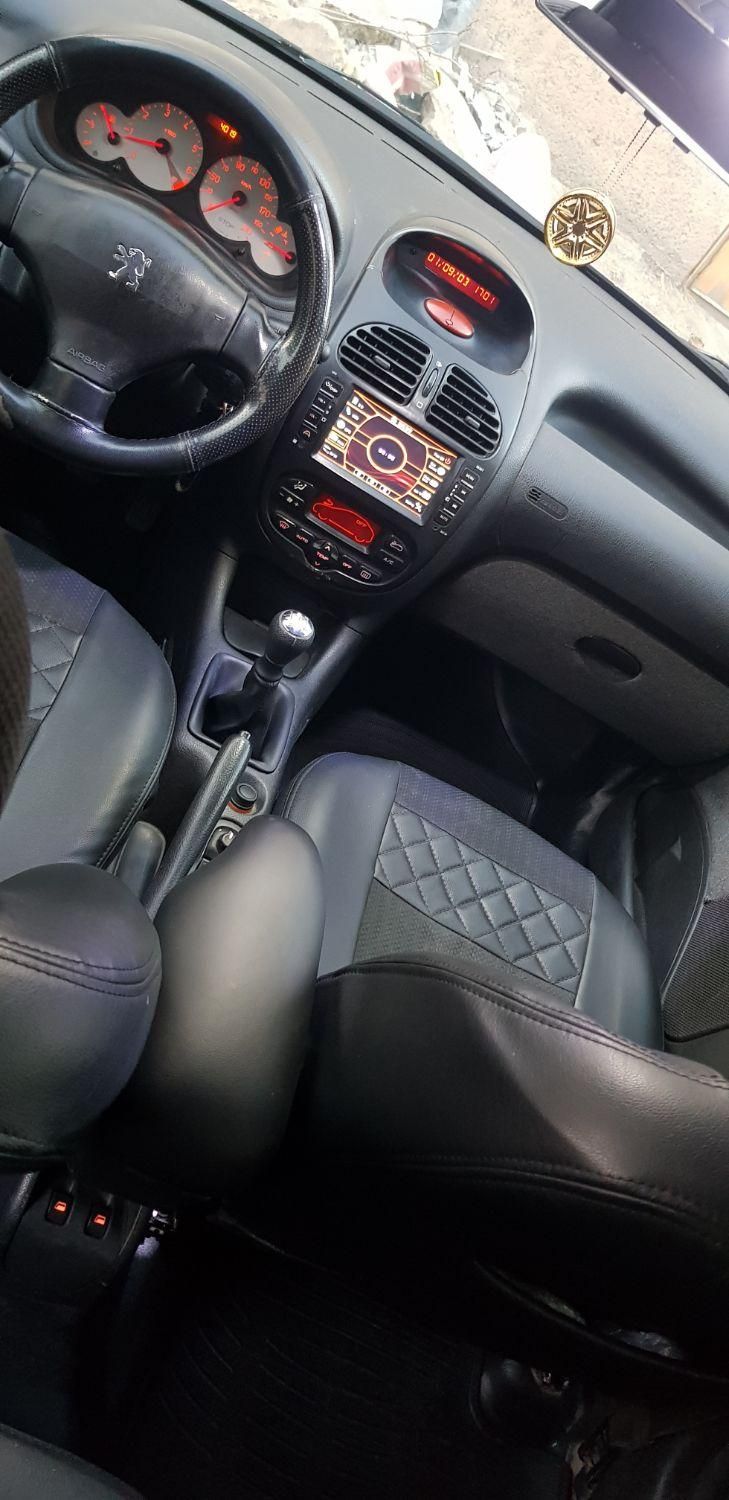 پژو ۲۰۶ صندوق دار v8 - 1385