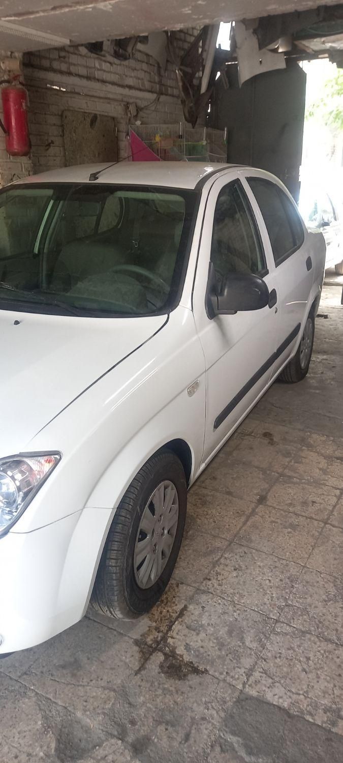 تیبا صندوق دار SX - 1398
