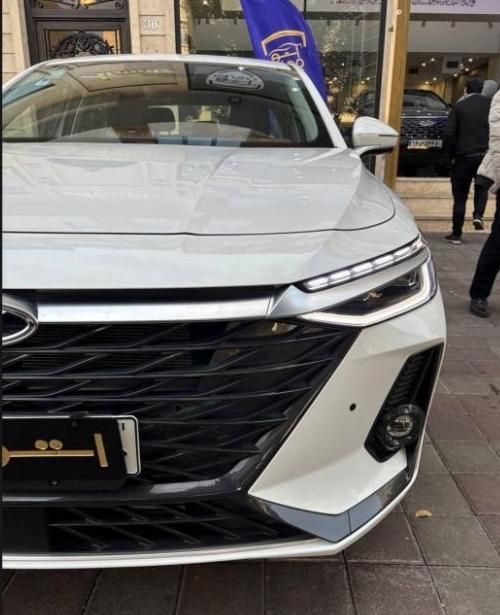خودرو فونیکس، آریزو 8 آگهی ann_18669116