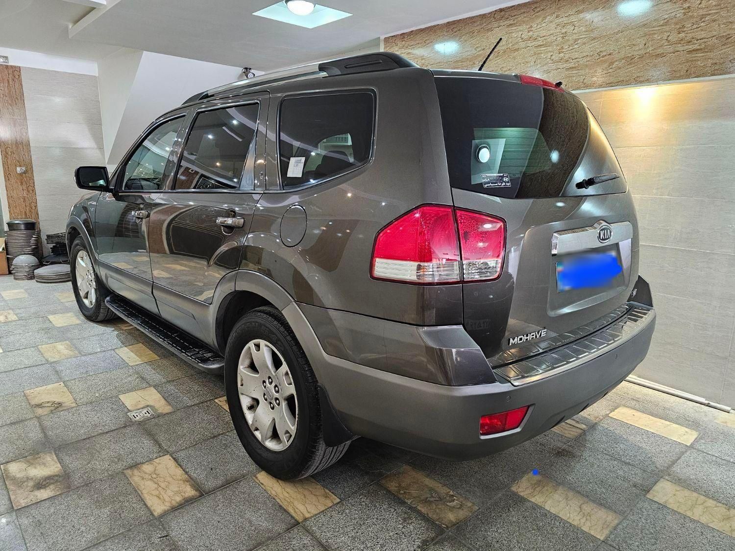 کیا موهاوی فول v8 - 2011