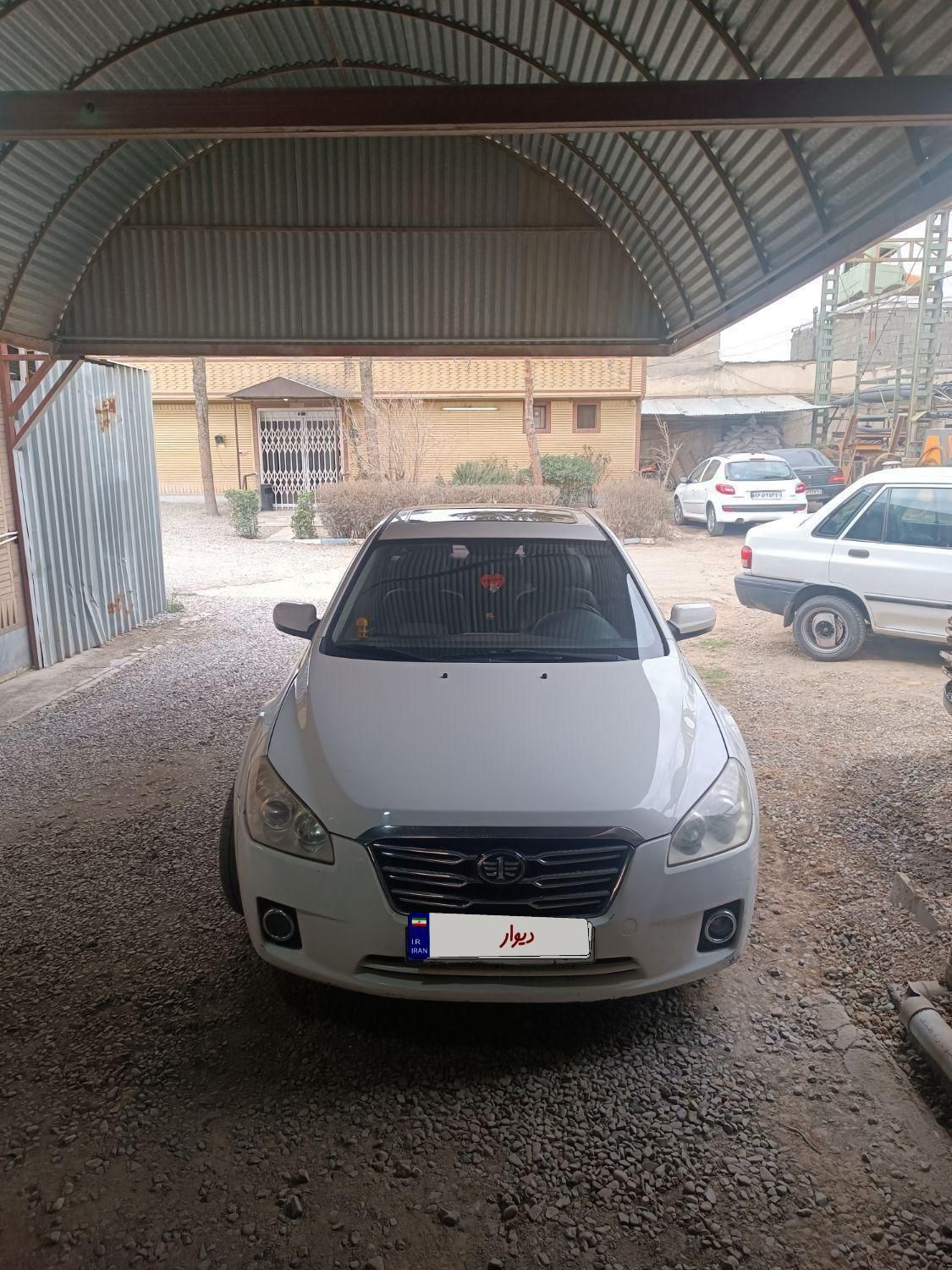 خودرو بسترن، B50F آگهی ann_18670223