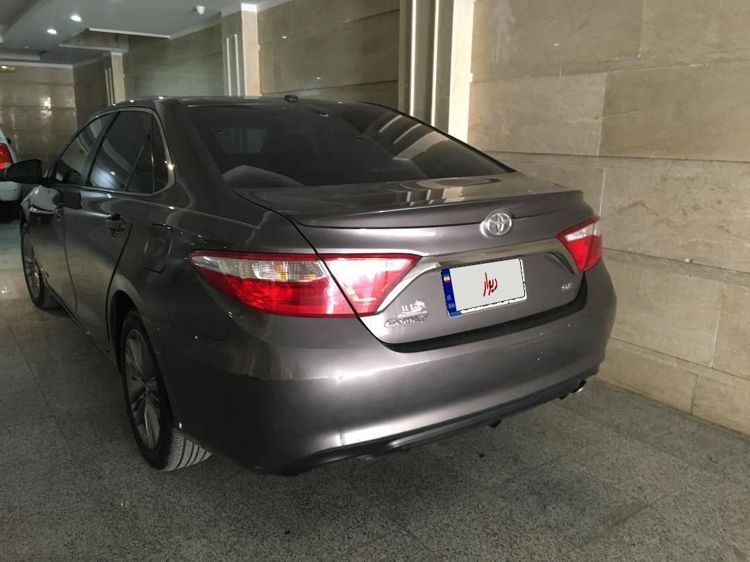 خودرو تویوتا، کمری آگهی ann_18670263