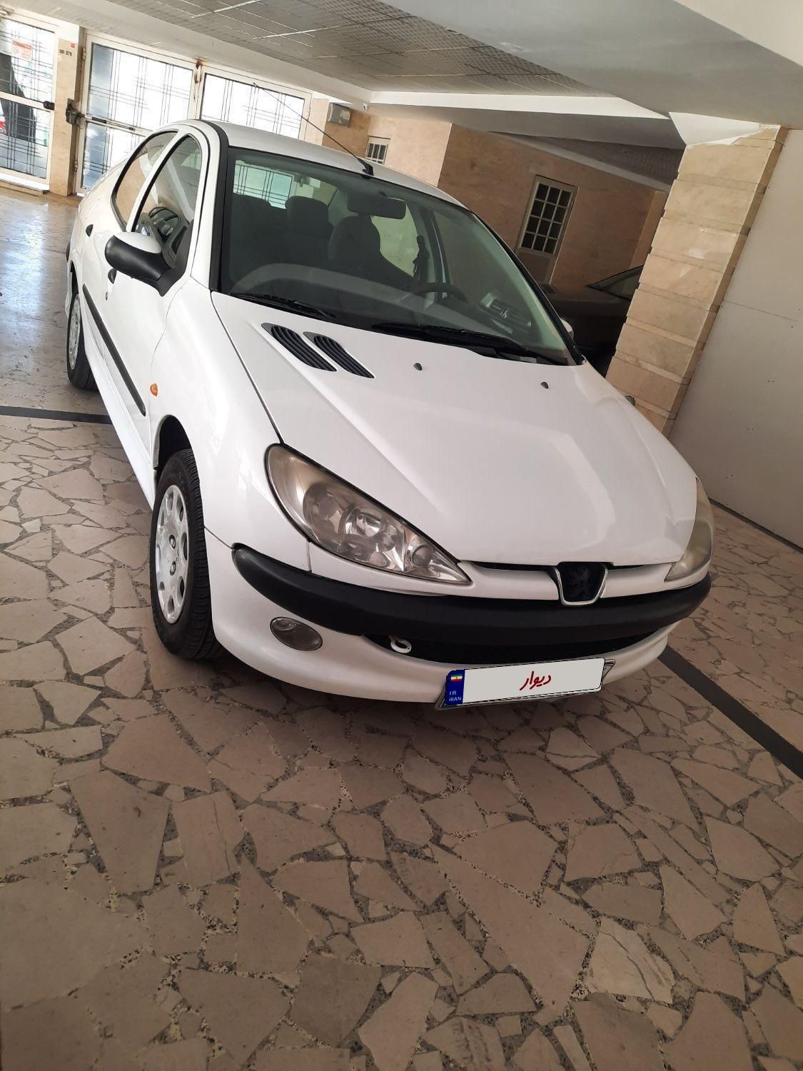 خودرو پژو، ۲۰۶ صندوق دار آگهی ann_18670712