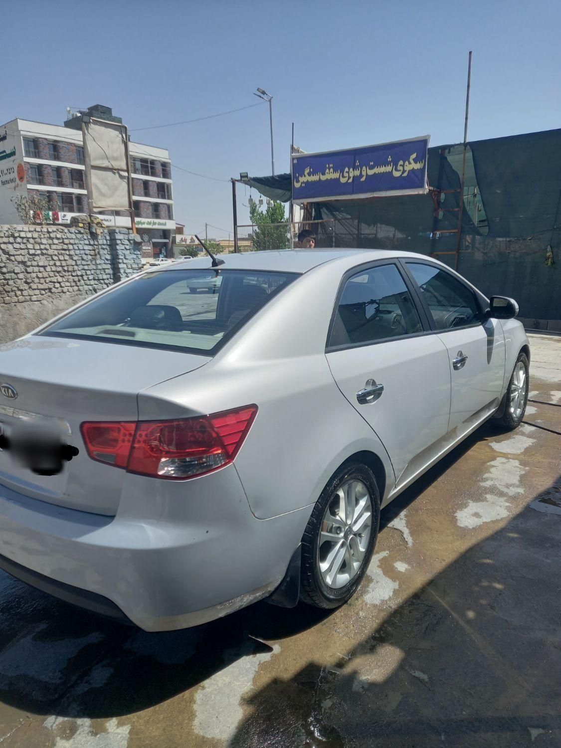 خودرو کیا، سراتو مونتاژ آگهی ann_18671191