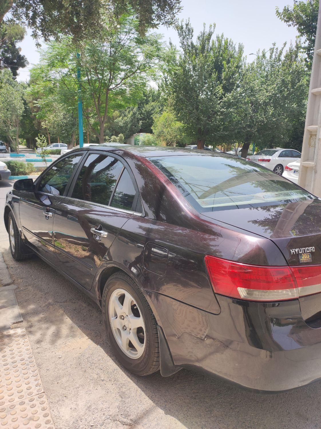 هیوندای سوناتا اتوماتیک NF 2400 - 2006