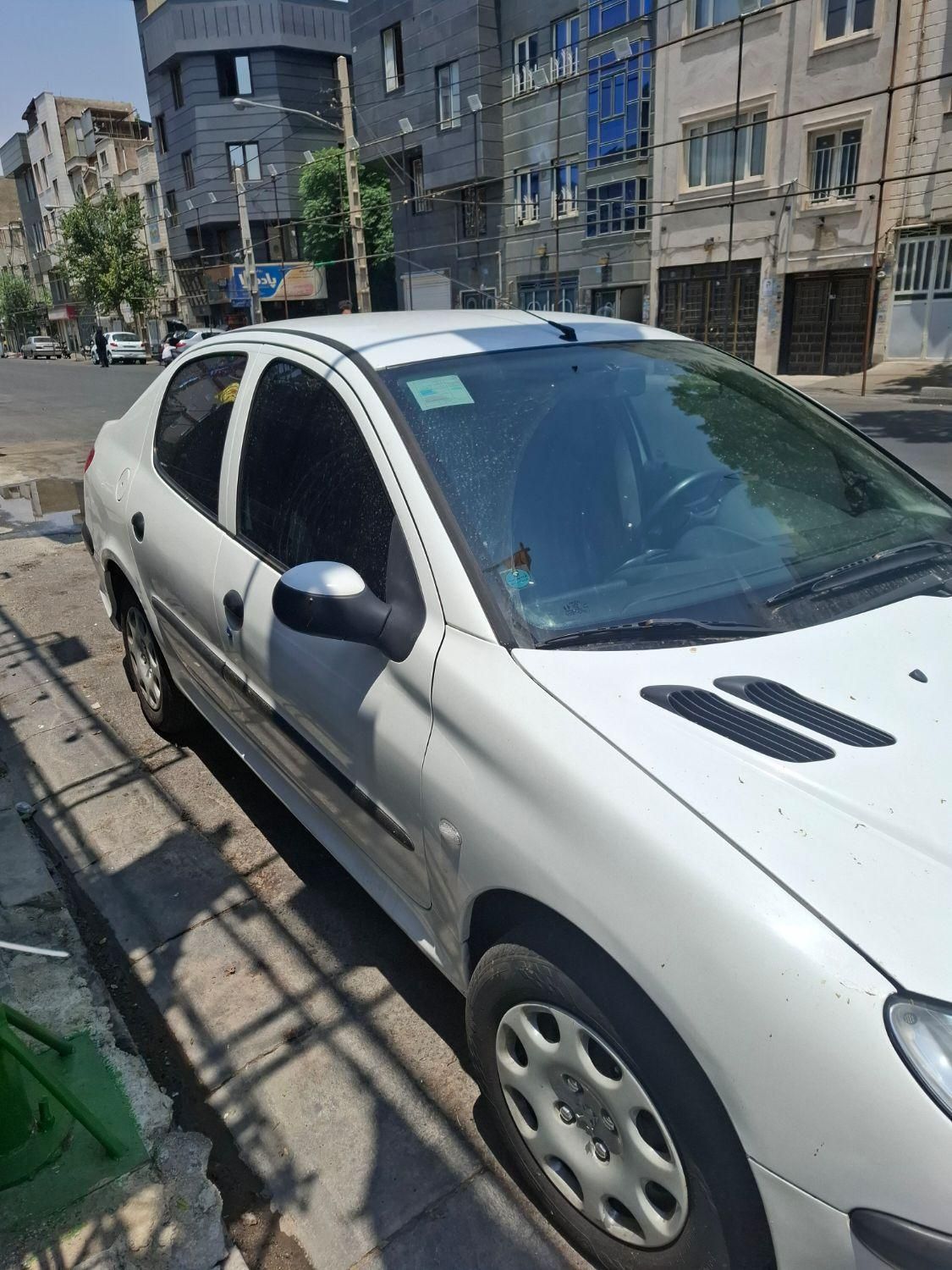 خودرو پژو، ۲۰۶ صندوق دار آگهی ann_18671471