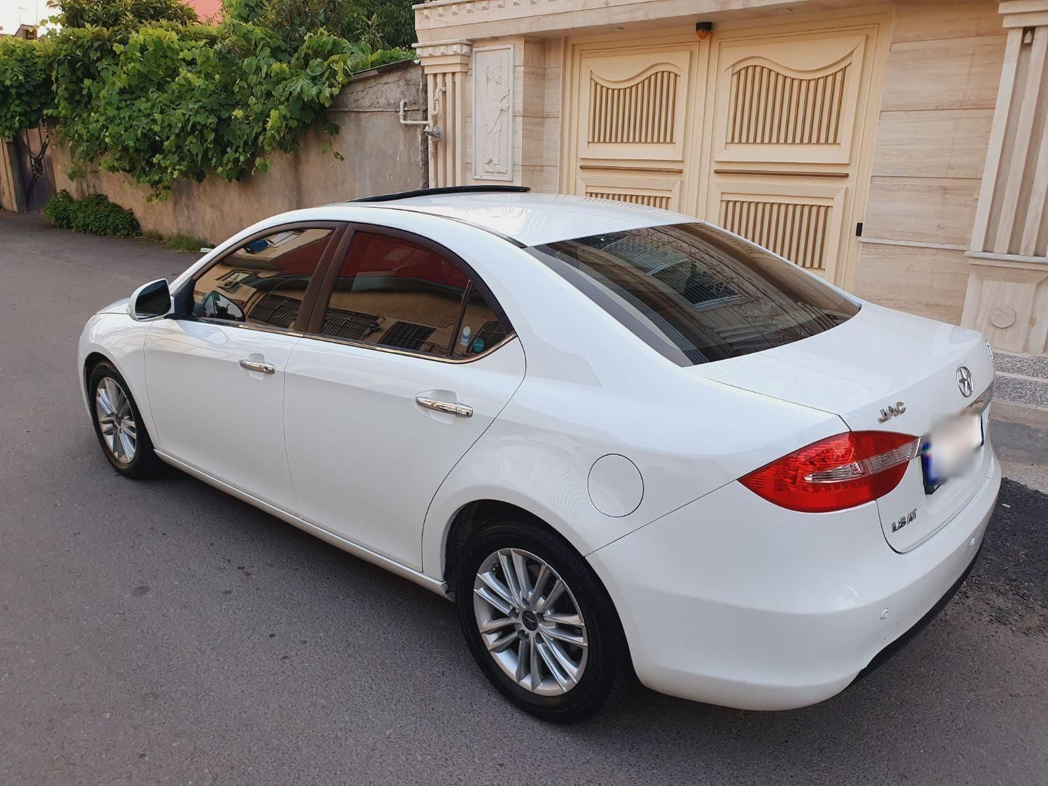 جک J5 اتوماتیک - 1394