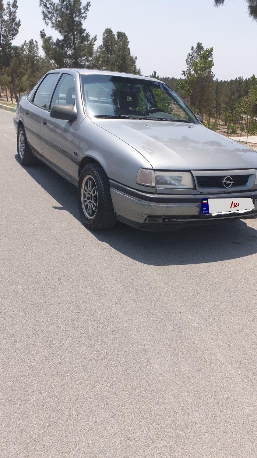 خودرو اپل، وکترا آگهی ann_18673380