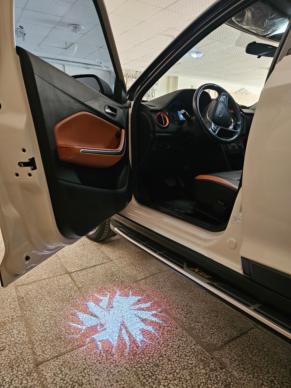ام وی ام X22 اتوماتیک اسپرت اکسلنت - 1400