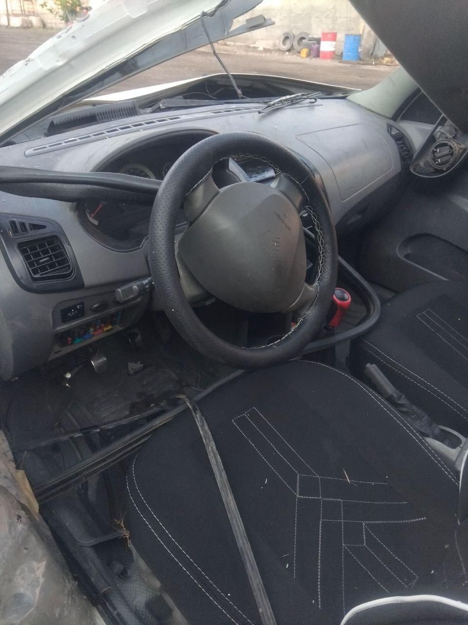 تیبا صندوق دار SX - 1393