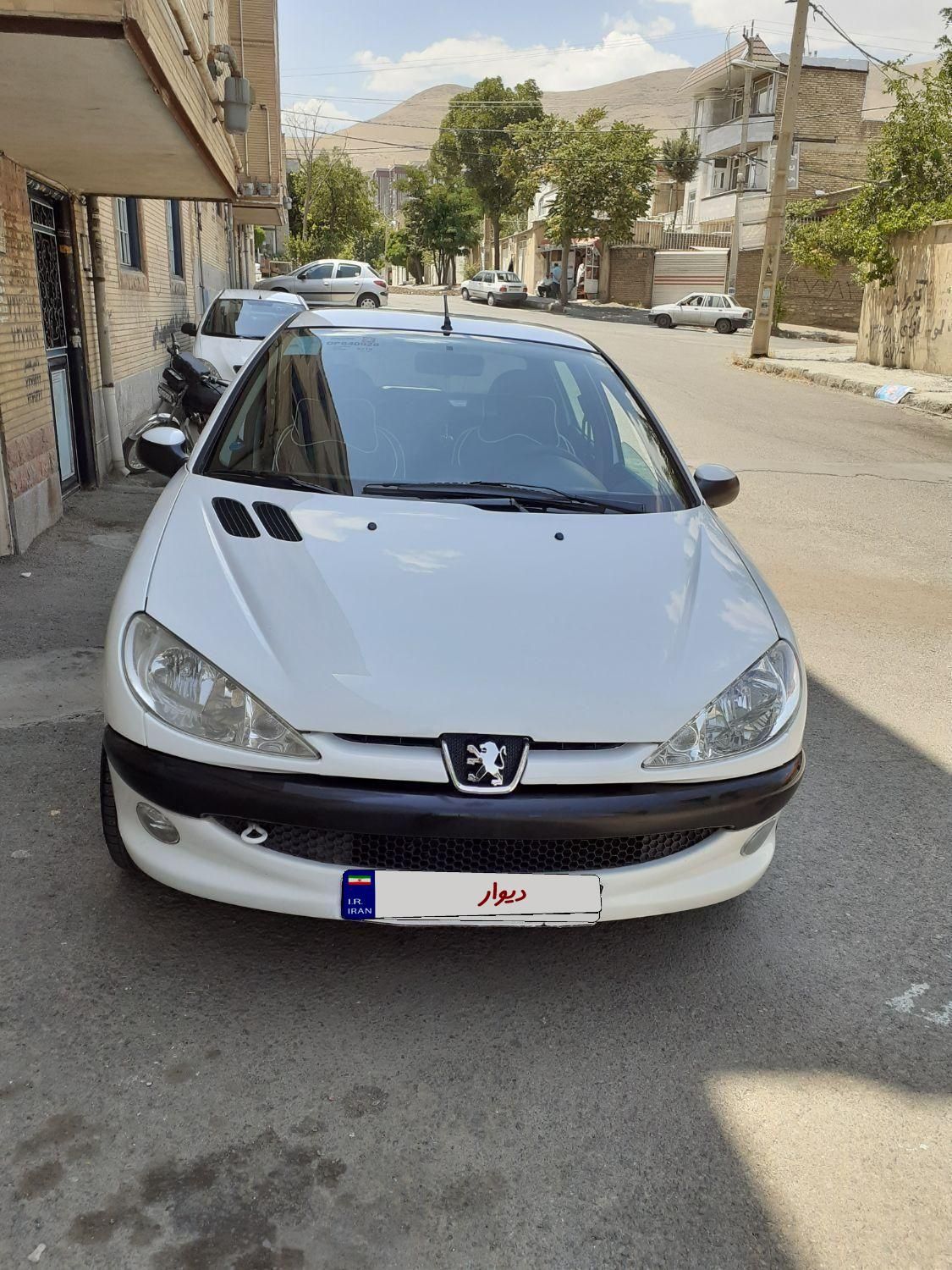 خودرو پژو، ۲۰۶ صندوق دار آگهی ann_18674363