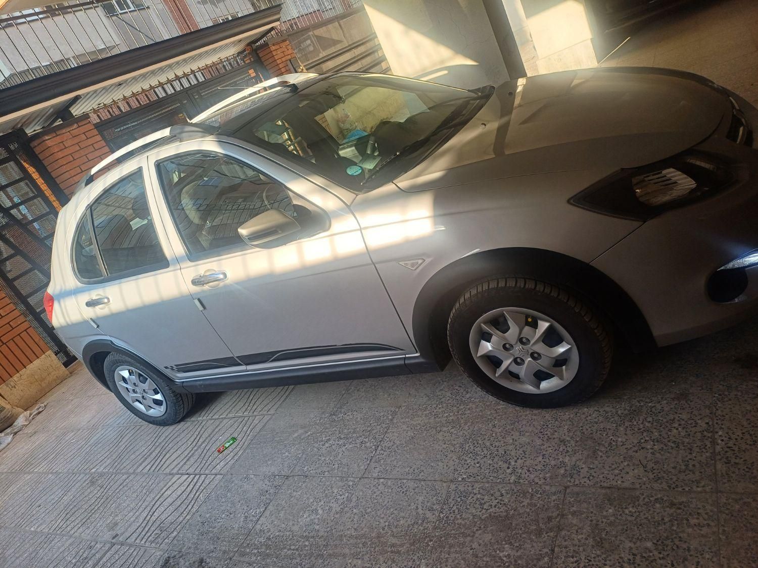 خودرو کوییک، R آگهی ann_18674657