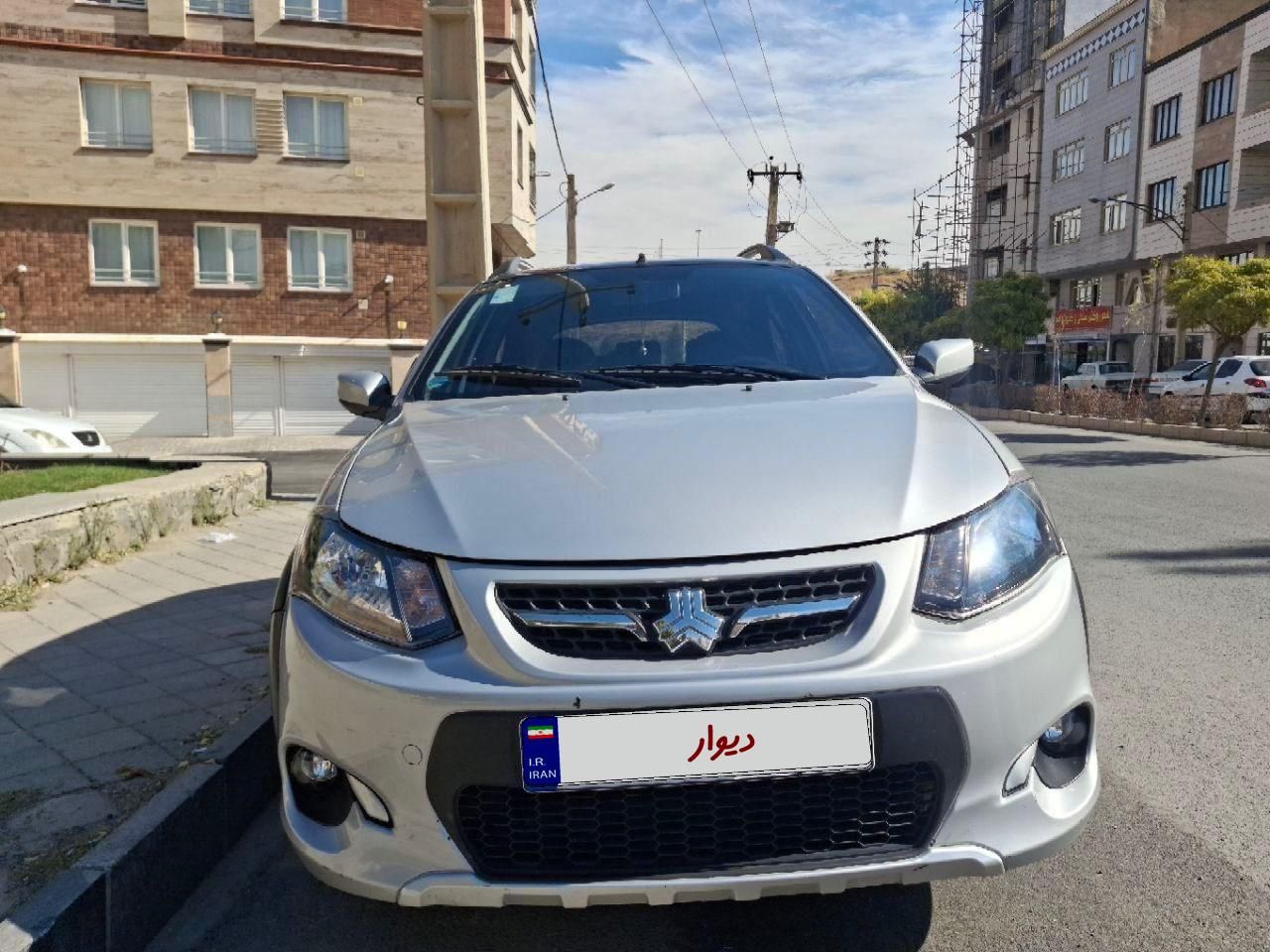 کوییک R دنده‌ای - 1401