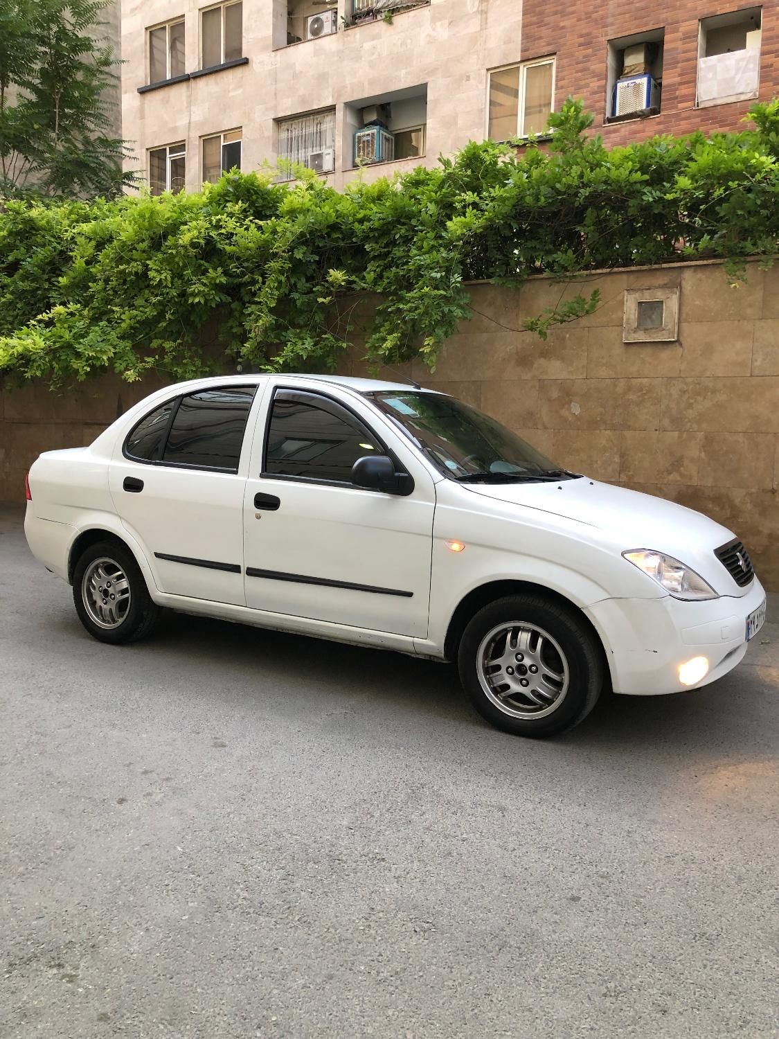 تیبا صندوق دار SX - 1398