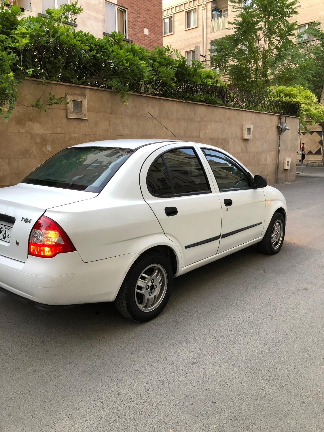 تیبا صندوق دار SX - 1398