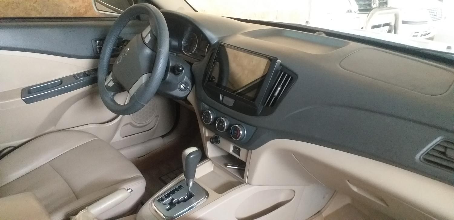 ام وی ام 550 اتوماتیک - 1394