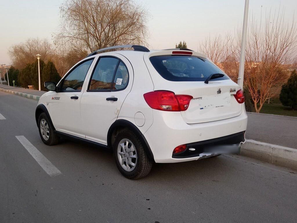 خودرو کوییک، معمولی آگهی ann_18676566