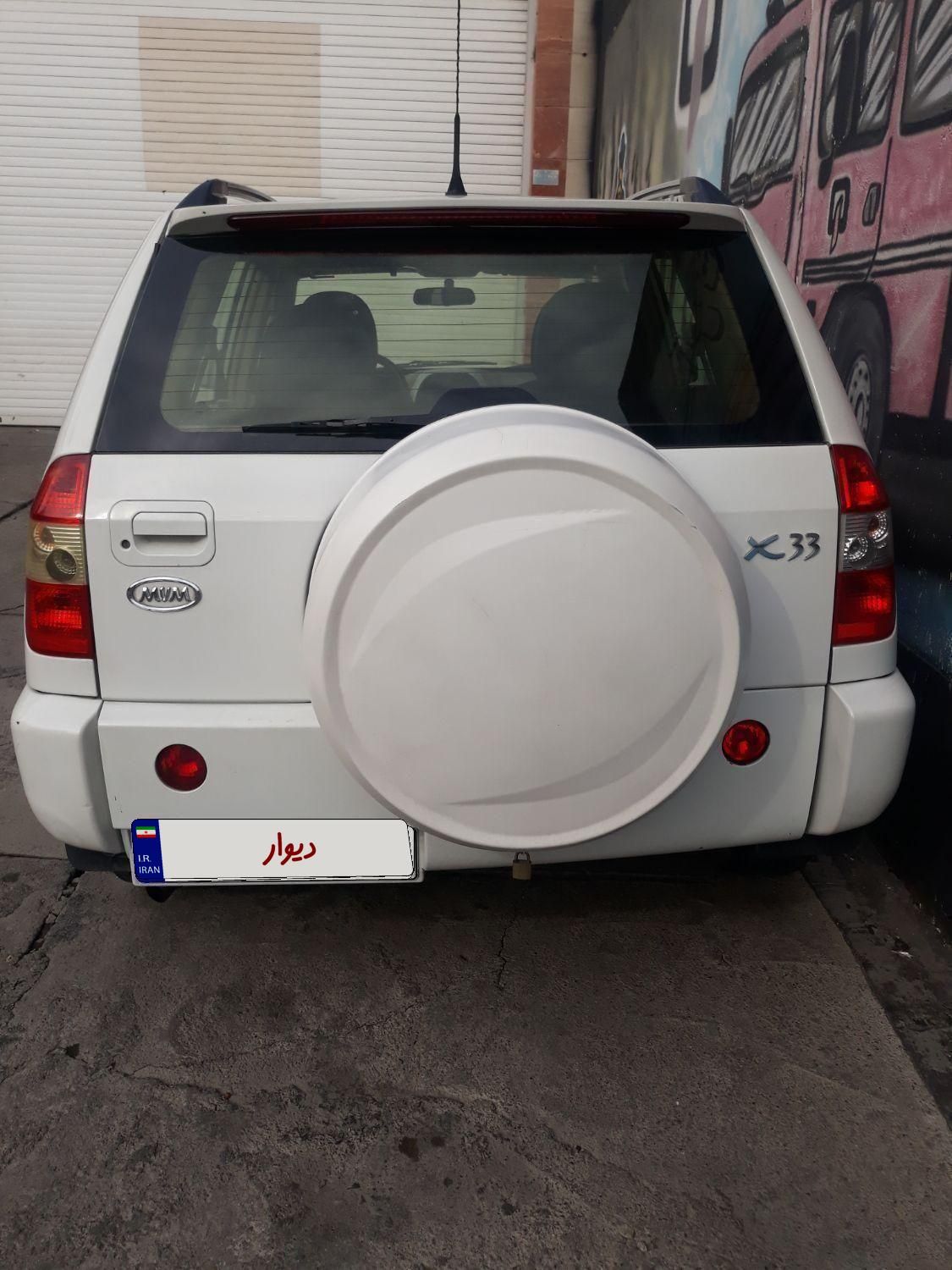 خودرو ام وی ام، X33 آگهی ann_18676712