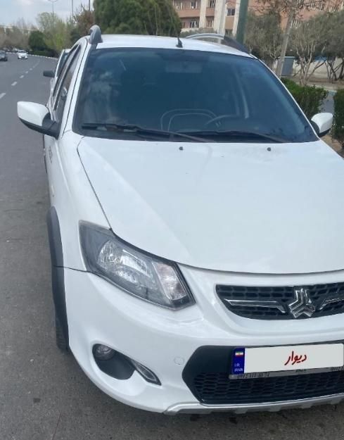 خودرو کوییک، معمولی آگهی ann_18678039