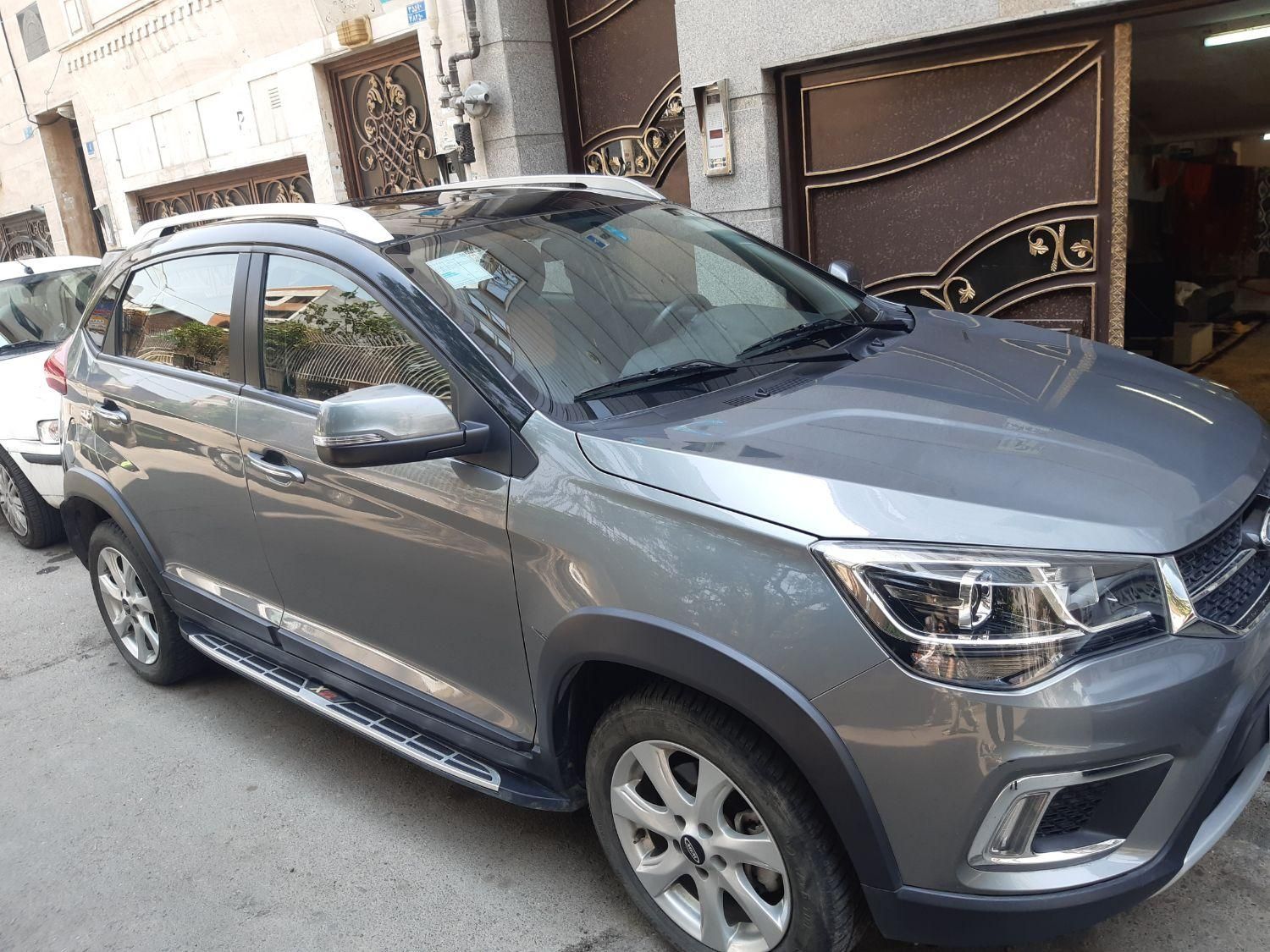 ام وی ام X22 اتوماتیک اسپرت لاکچری - 1400