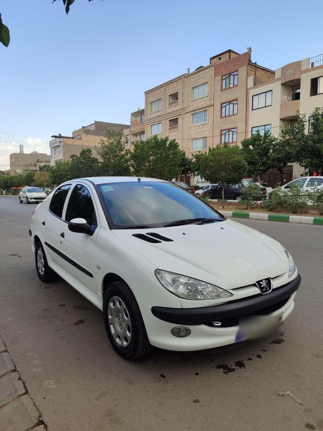 خودرو پژو، ۲۰۶ صندوق دار آگهی ann_18679063