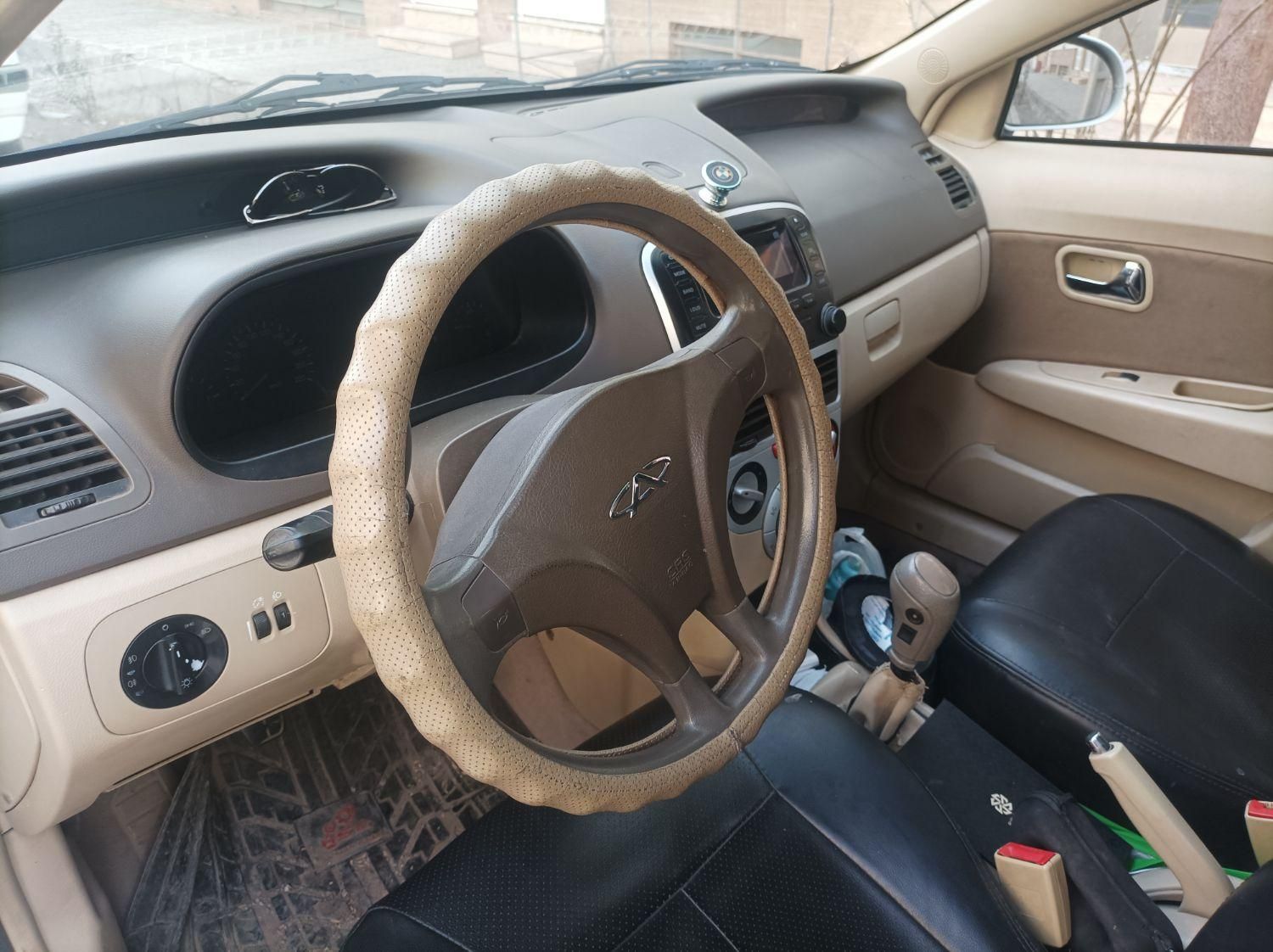 ام وی ام 315 صندوقدار ساده دنده ای - 1393
