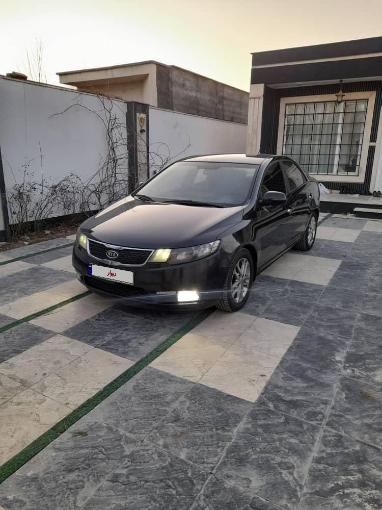 خودرو کیا، سراتو مونتاژ آگهی ann_18679286