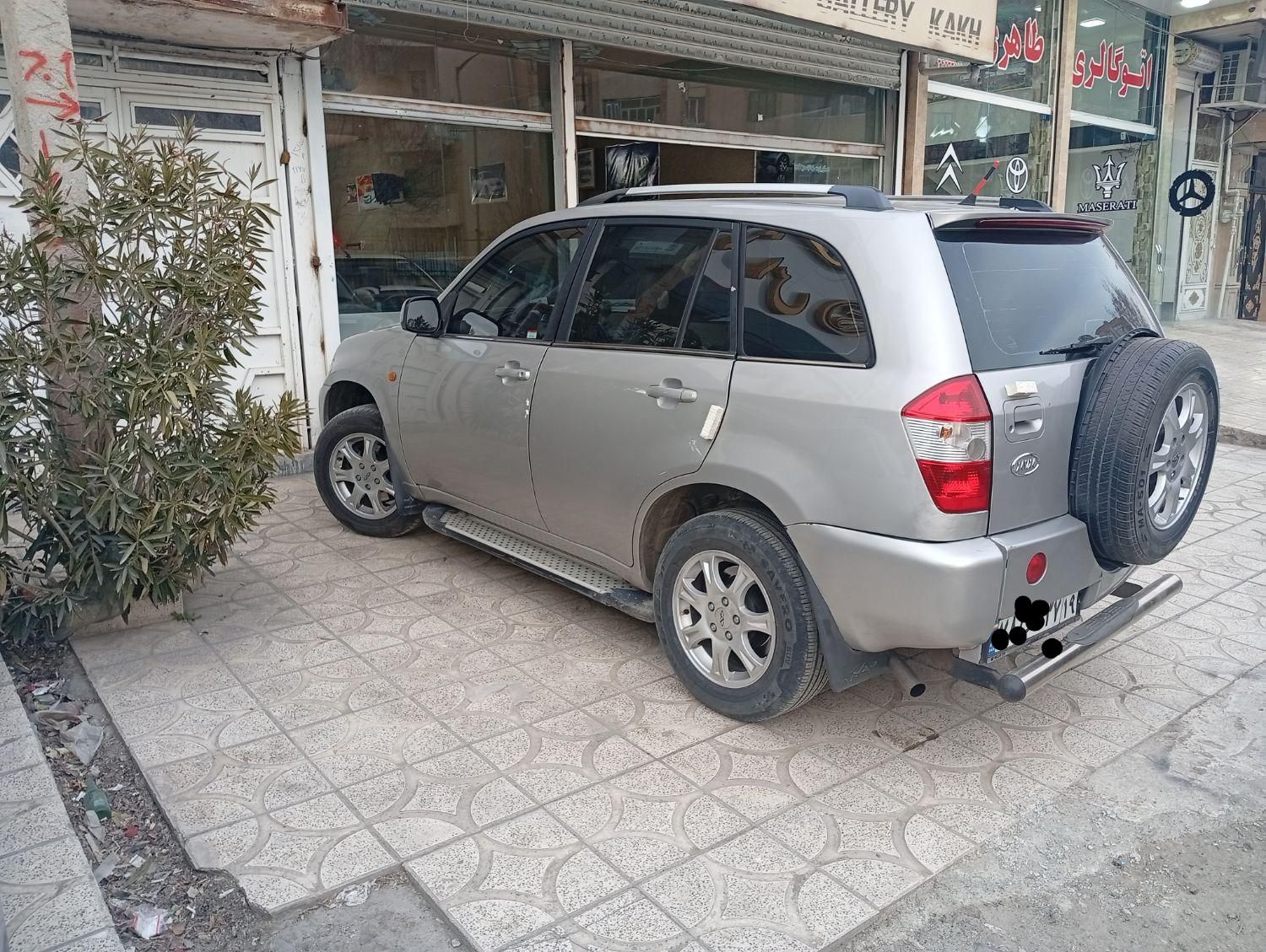ام وی ام X33 دنده‌ای ساده - 1391
